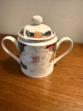 Tienshan Magnolia China Sugar Bowl